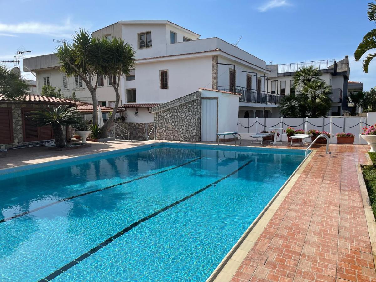 Casa vacanze Villa Grace Villagrazia Di Carini Esterno foto