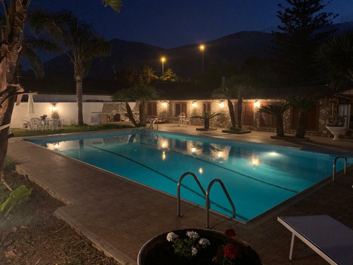 Casa vacanze Villa Grace Villagrazia Di Carini Esterno foto